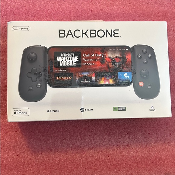 Backbone One Mobile Gaming Controller- 2nd Gen - Picture 1 of 7